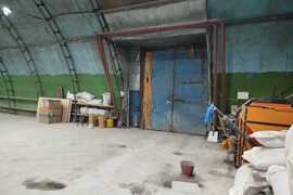 Помещение 1256 м² под склад, базу