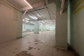 Помещение Торговое Склад 550 м²