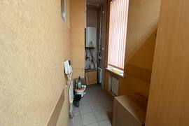 Помещение 233 м² с подвалом и вытяжко...
