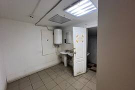 Помещение 2542,5 м² под склад, произв...