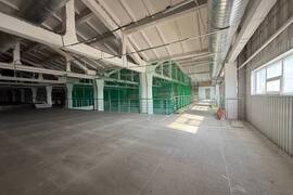 Помещение 1370 м² под склад или произ...