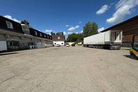 Помещение свободного назначения 1283 м² под офис