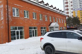 Просторное помещение 460 м² 