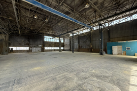 Тёплый склад 900 м², кран-балка