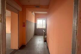 Помещение 518 м² под офис, склад