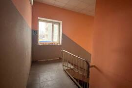 Помещение 518 м² под офис, склад