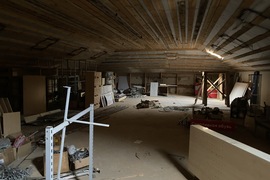 Коммерческая недвижимость 1075 м²