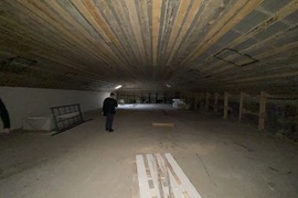 Коммерческая недвижимость 1075 м²