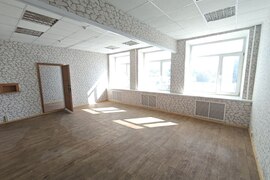 Офисы и кабинеты 16-400 м²