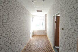 Офисы и кабинеты 16-400 м²
