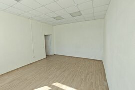 Офисы и кабинеты 16-400 м²