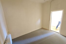 Офисы и кабинеты 16-400 м²