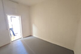 Офисы и кабинеты 16-400 м²
