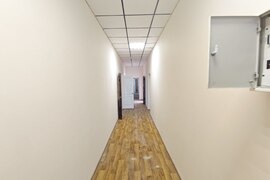 Офисы и кабинеты 16-400 м²