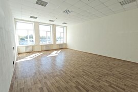 Офисы и кабинеты 16-400 м²