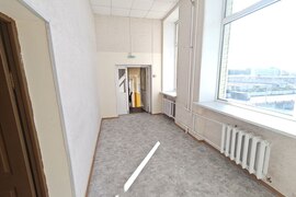 Офисы и кабинеты 16-400 м²