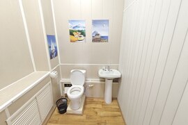 Офисы и кабинеты 16-400 м²