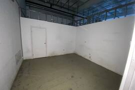 Производство-склад 490 м² с дебаркаде...