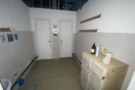 Производство-склад 490 м² с дебаркаде...