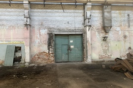 Склад в Помещение 4000 м²