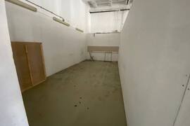 Производство-склад 820 м² с дебаркаде...