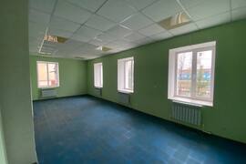Помещение 194 м² с Первая линия