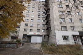 Торговое помещение 170 м² на 1 линии | Потолки 4 м | Разгрузка