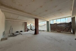 Помещение 370 м² под магазин