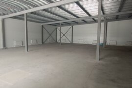 Здание Торговое Склад 356.4 м²
