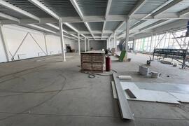 Коммерческая недвижимость 1300 м²