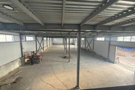 Склад 1200 м² новый
