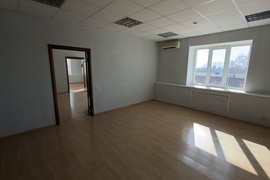 Офис/кабинет 98 м² с парковкой