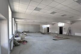Торговое  Офис Помещение 450 м²