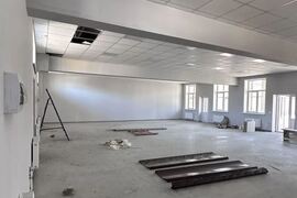 Торговое  Офис Помещение 450 м²