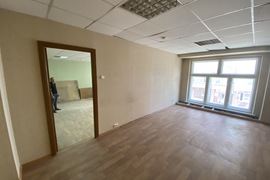 Торговое Помещение Офис 122 м²
