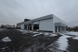 Помещение 470 м² на 1-й линии