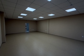 Помещение 1310 м² под склад или произ...