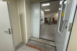 Помещение 190 м² под магазин, офис, с...