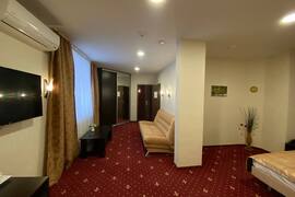  Кабинет 37–50 м² с мокрой точкой в о...