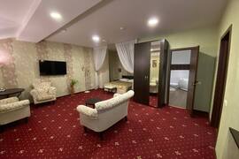  Кабинет 37–50 м² с мокрой точкой в о...