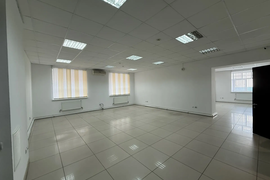 Помещение 123 м² в аренду, центр, отдельный вход, 15 кВт