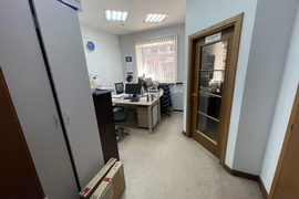 Помещение 286 м² на набережной под оф...