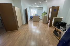 Помещение 286 м² на набережной под оф...