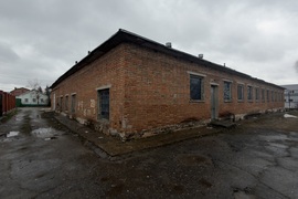 Помещение 300 м² кирпич газ
