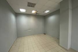 Помещение 7756 м² с арендаторами
