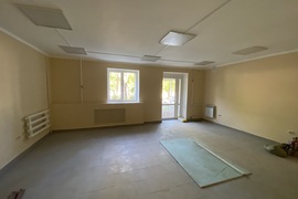 Помещение 180 м² с арендатором
