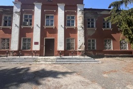 Помещение 851 м² под офис или медцентр