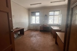 Помещение 851 м² под офис, медцентр, ...