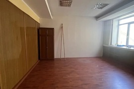 Помещение 851 м² под офис, медцентр, ...
