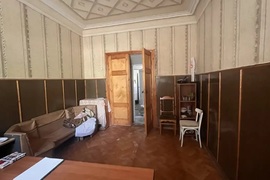 Помещение 851 м² под офис, медцентр, ...